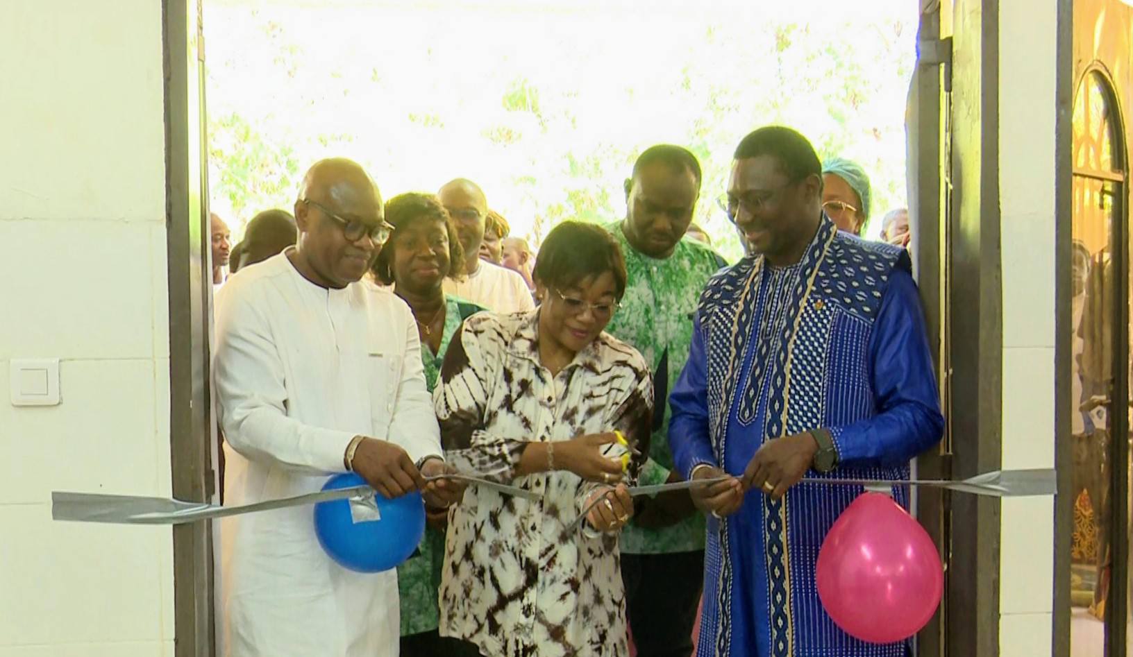 Le Centre Médical avec Antenne chirurgicale (CMA) de Pô a accueilli ce vendredi matin, une visite ministérielle, placée sous le signe de la modernisation du système de santé.